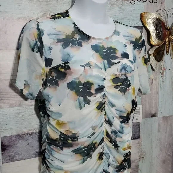 Torrid Sz 2 2X Stretch Mesh Crew Neck Ruched Top Multi Floral Gathered NWT 325 - Picture 3 of 10